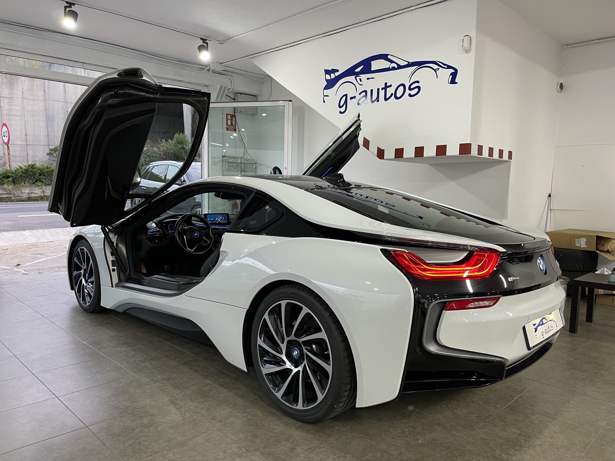 BMW I8 | G-Autos